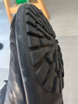 Zapatos de cuero Think! (Hechos a mano en Austria)