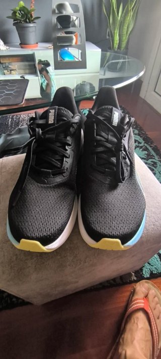 Zapatillas deportivas Puma negras y multicolor