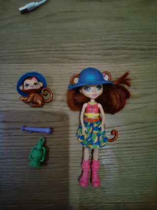 Barco Enchantimals con Muñeca y Accesorios