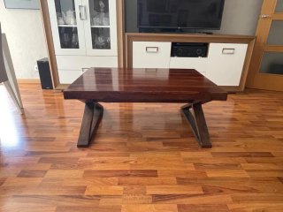 Mesa de centro de madera