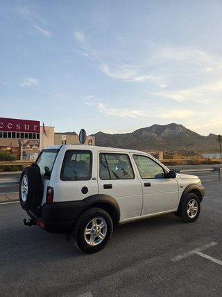 Land Rover Freelander