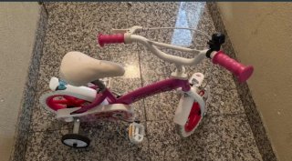 Bicicleta infantil rosa Skye