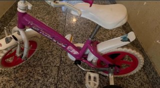 Bicicleta infantil rosa Skye