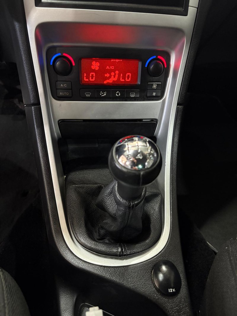 Peugeot 307 1.6 16v XT / XS / XS+ 2007, foto 11