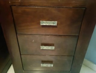 Estantería de madera para salón