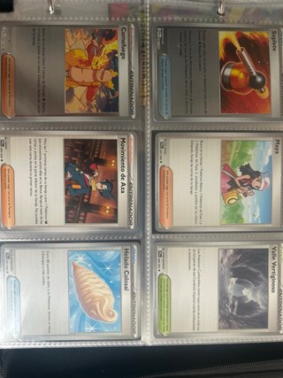 Lote 70 cartas pokemon  fuegos fantasmales