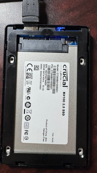 Disco Duro Externo Toshiba 1TB + SSD 250GB