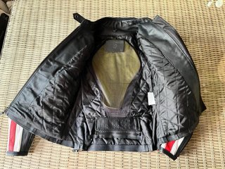 Cazadora BMW Negra Mujer