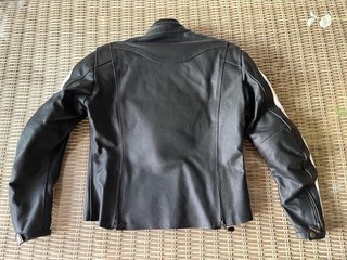 Cazadora BMW Negra Mujer
