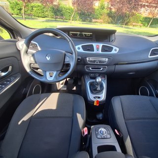 Renault Scenic 2010