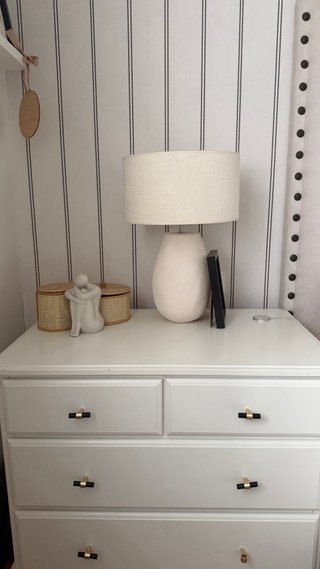 Cómoda/Mesilla Dormitorio Blanco y Dorado