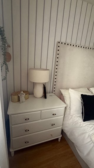 Cómoda/Mesilla Dormitorio Blanco y Dorado