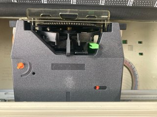 Máquina de escribir eléctrica Samsung SQ-1000
