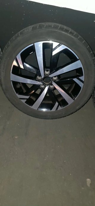 Cambio o vendo 4 llantas