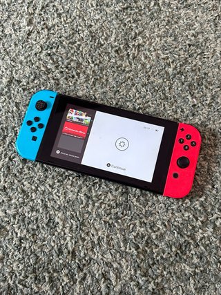 Nintendo Switch Hackeable Azul/Rojo