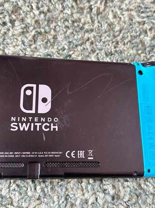 Nintendo Switch Hackeable Azul/Rojo