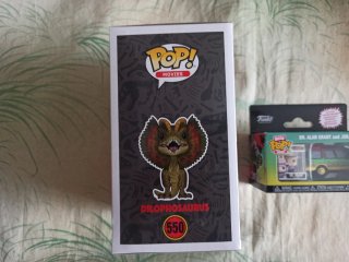 Funko Pop Dilophosaurus Chase + Bitty Pop Dr. Alan