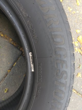 Neumáticos 225/55 R16
