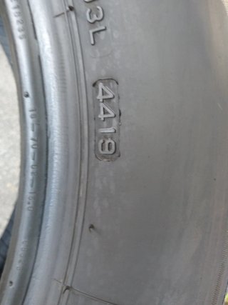 Neumáticos 225/55 R16