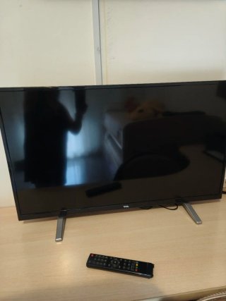 Televisión TCL Negra 35 pulgadas