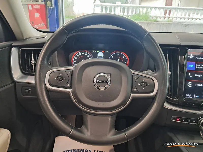 Volvo XC60 2017 2.0 D5 Momentum AWD Aut. 2018, foto 12