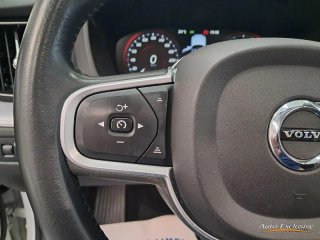 VOLVO XC60 MOMEMTUN 4WD D5