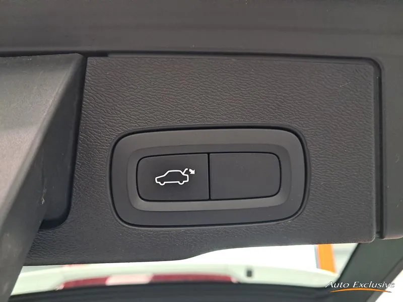 Volvo XC60 2017 2.0 D5 Momentum AWD Aut. 2018, foto 40