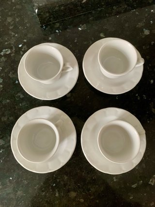 Juego 4 Tazas Café con plato Porcelana Blanca
