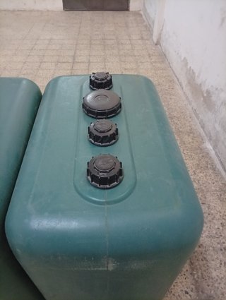 2 Depósitos Agua Potable 700L