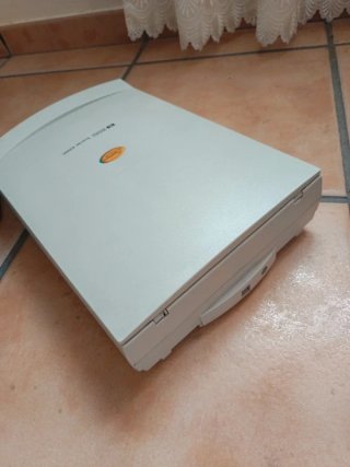 Escáner HP ScanJet 4200C Completo