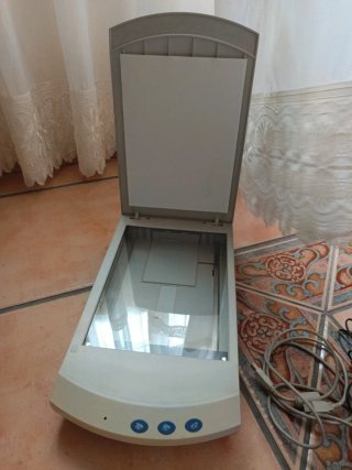 Escáner HP ScanJet 4200C Completo