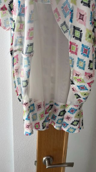 Blusa Estampada Diamantes