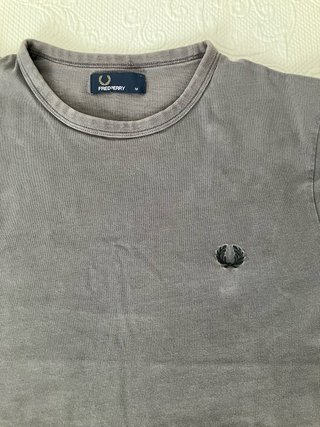 Camiseta Fred Perry Gris