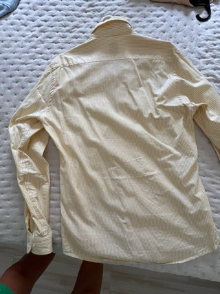 Camisa de rayas amarillas Zara