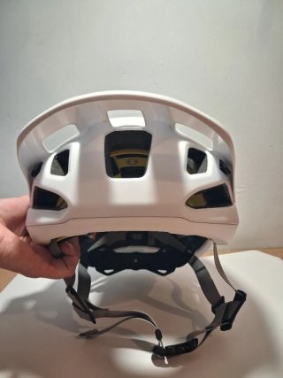 Casco Specialized Camber MIPS Nuevo
