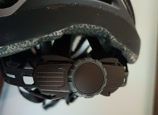 Casco ABUS Nero Bici/Monopattino con LED