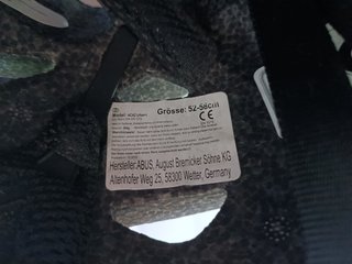 Casco ABUS Nero Bici/Monopattino con LED