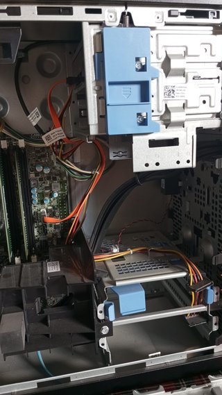 Dell Precision 3620 250GB SSD 16GB RAM con GPU NVIDIA