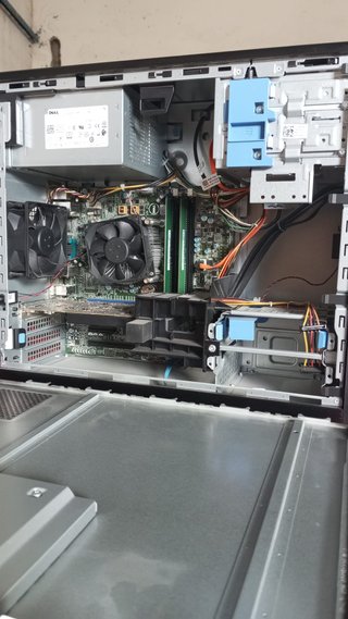 Dell Precision 3620 250GB SSD 16GB RAM con GPU NVIDIA