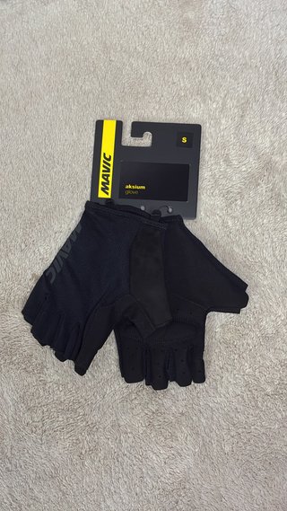 Guantes Mavic Aksium Talla S Negros Cortos