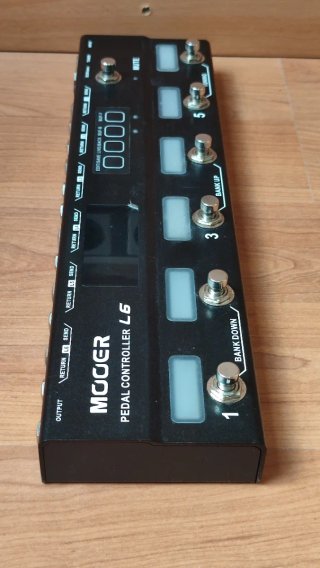 Pedalera MOOER L6 Controladora Guitarra