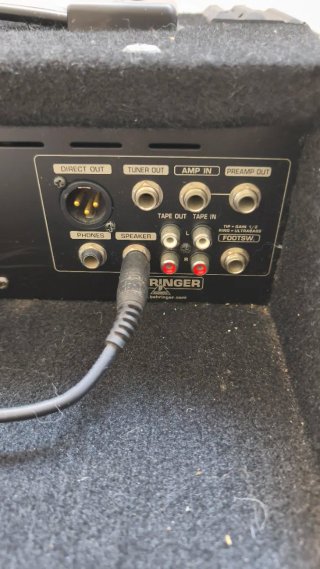 Behringer Ultrabass BX1200 Amplificador Bajo