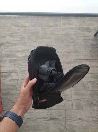 Bolsa depósito moto GIVI con imanes
