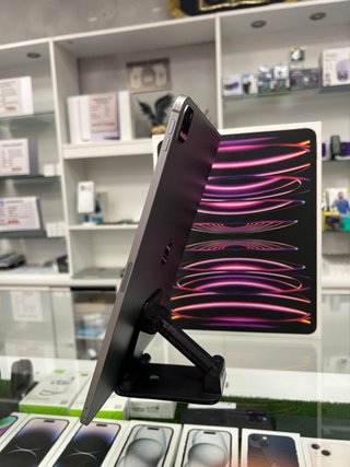 iPad Pro 12.9 6th Gen Wi-Fi + Cellular Argento
