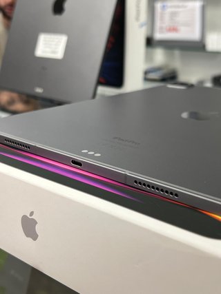iPad Pro 12.9 6th Gen Wi-Fi + Cellular Argento