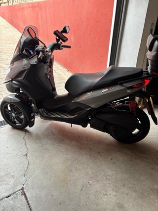 Piaggio MP3 300 Sport 2021