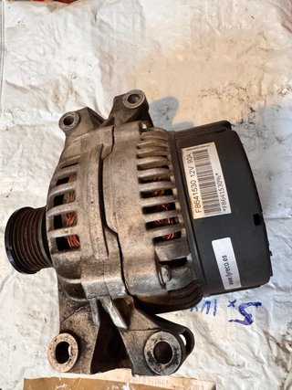 Alternador