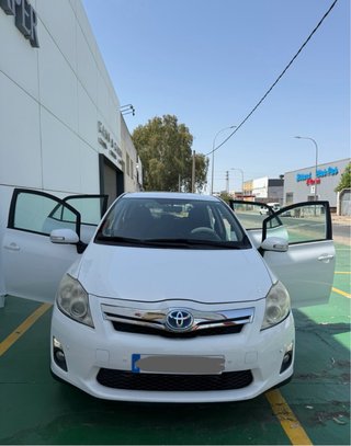 Toyota Auris 2011