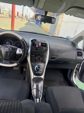 Toyota Auris 2011
