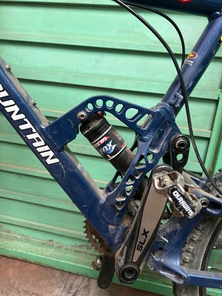 Bicicleta Rocky Mountain Full Suspension